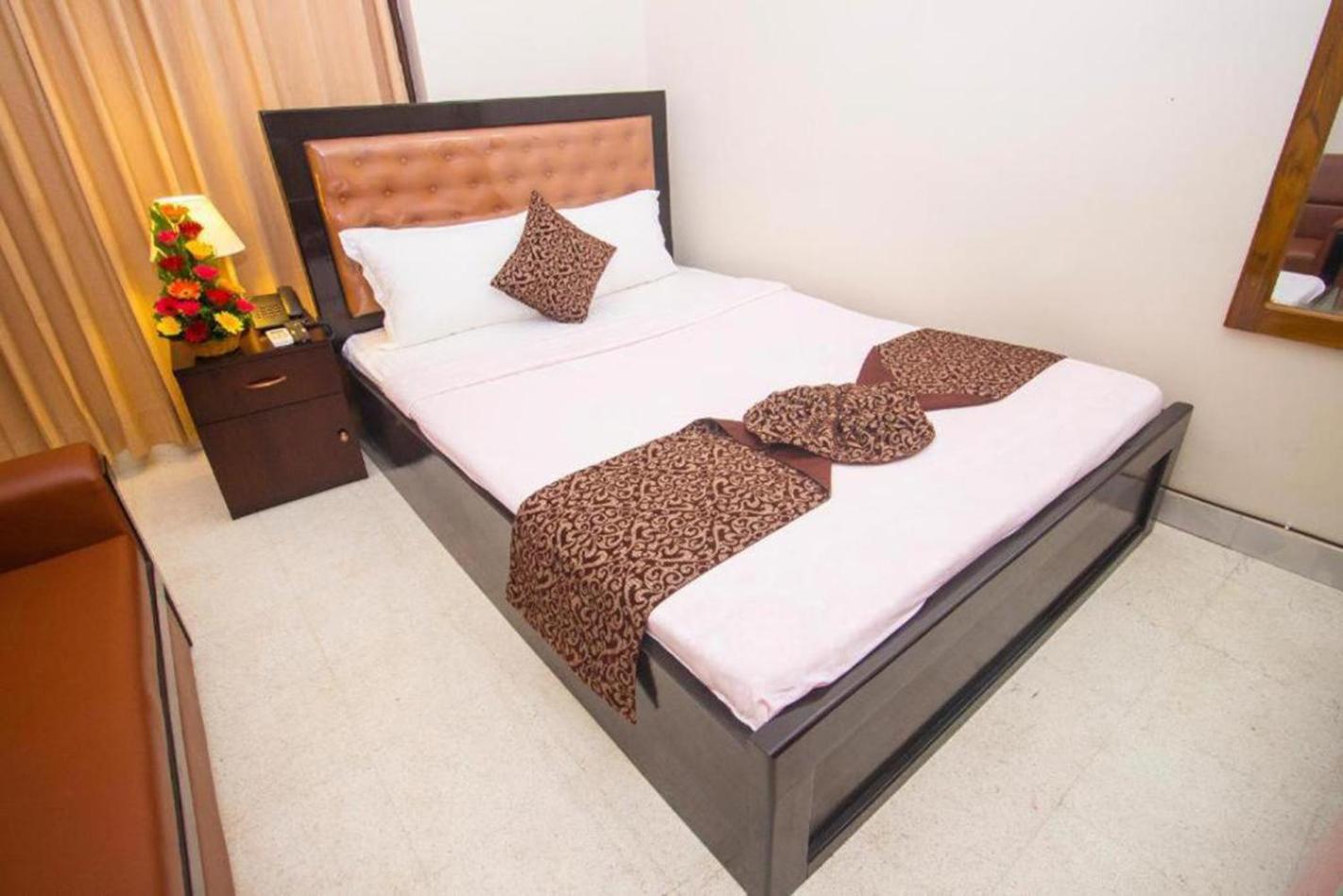 Hotel Suite Palace Baridhara Dhaka Ngoại thất bức ảnh