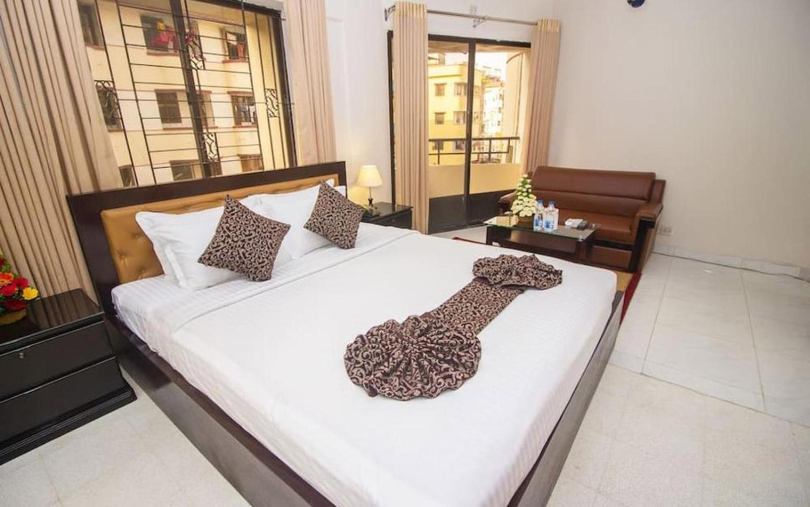 Hotel Suite Palace Baridhara Dhaka Ngoại thất bức ảnh